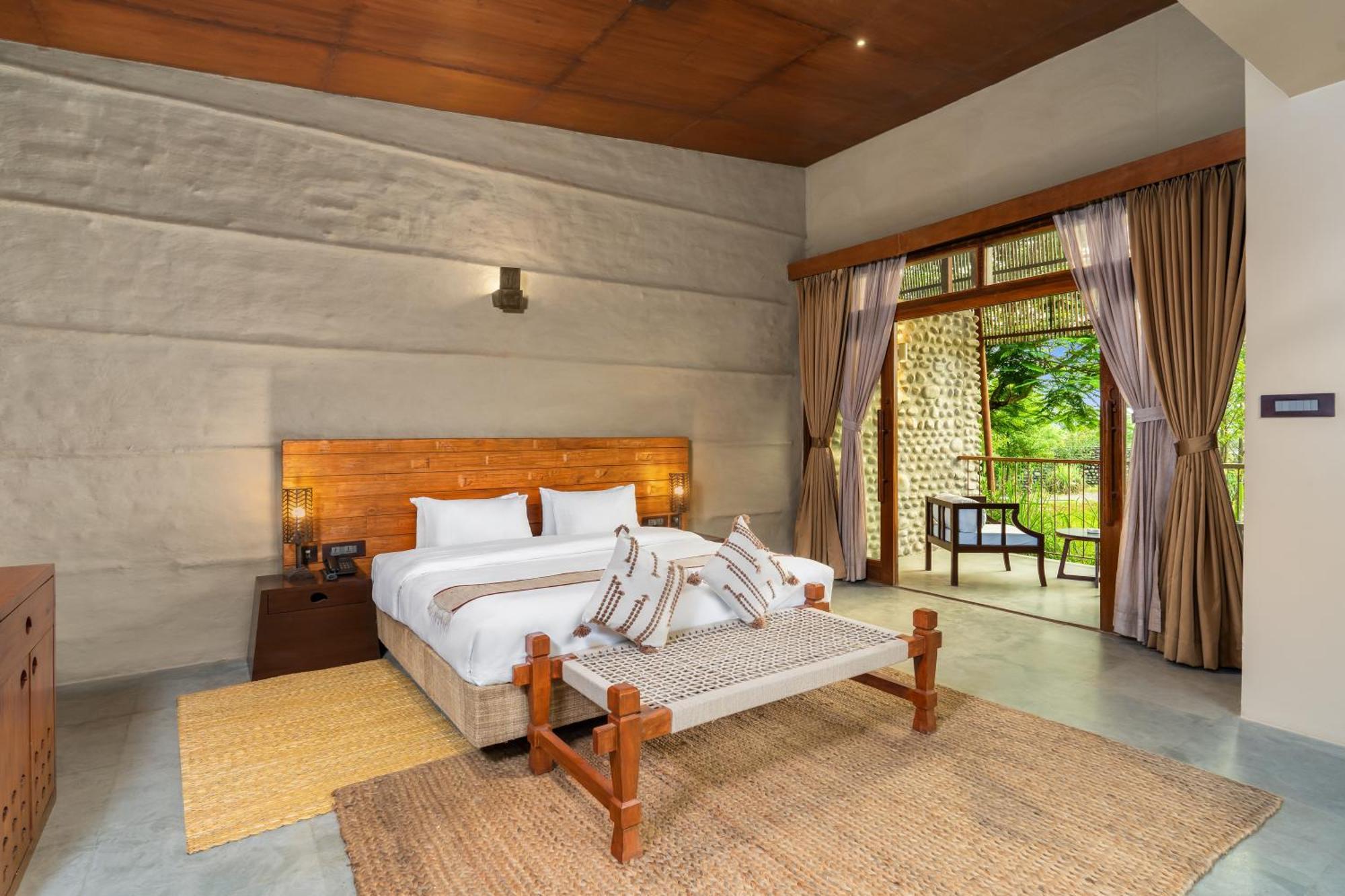 Sanctuary Chitwan National Park Hotel Ngoại thất bức ảnh