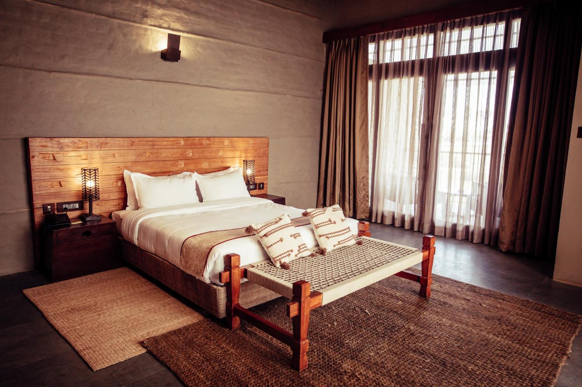 Sanctuary Chitwan National Park Hotel Ngoại thất bức ảnh