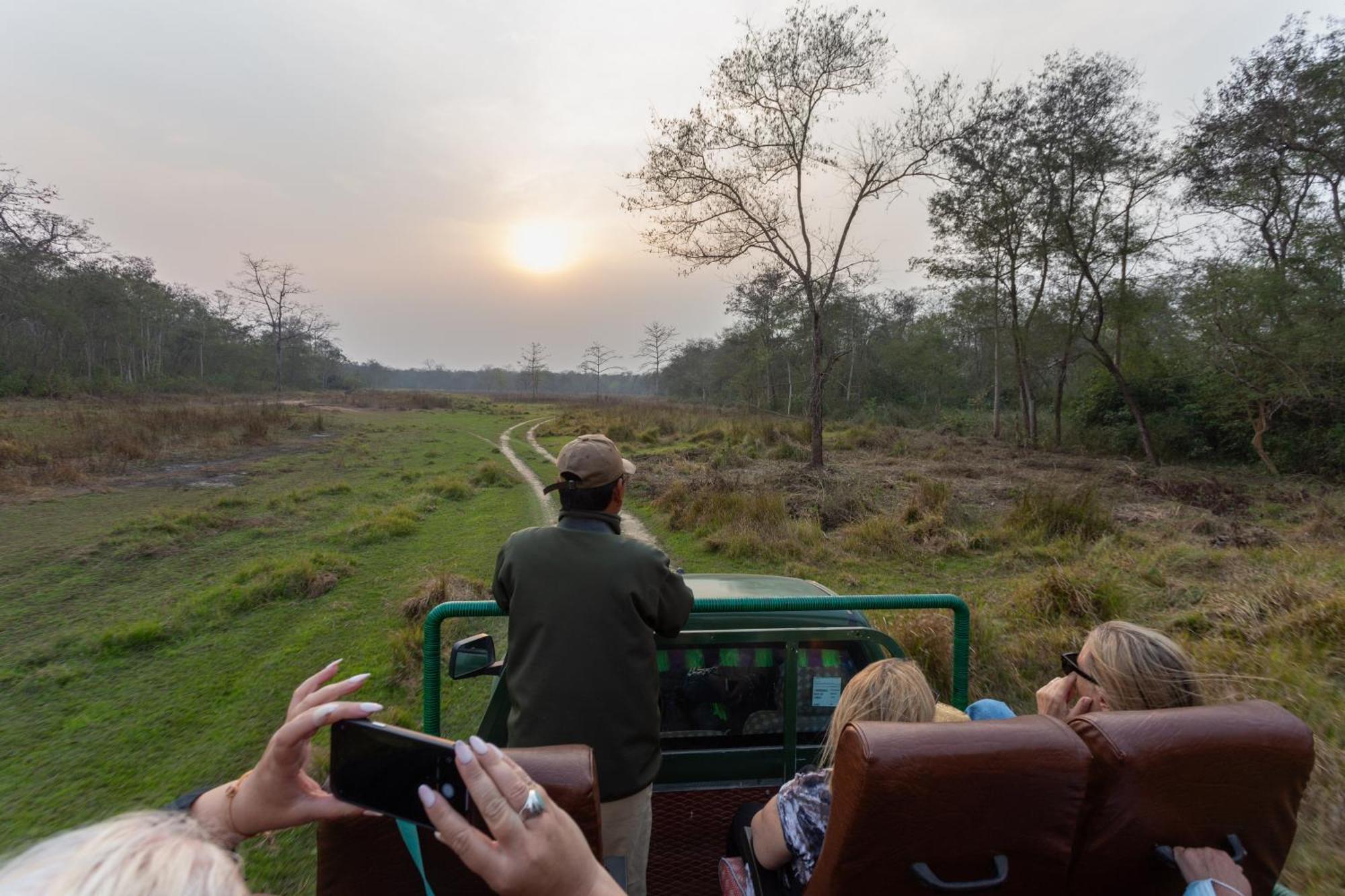 Sanctuary Chitwan National Park Ngoại thất bức ảnh